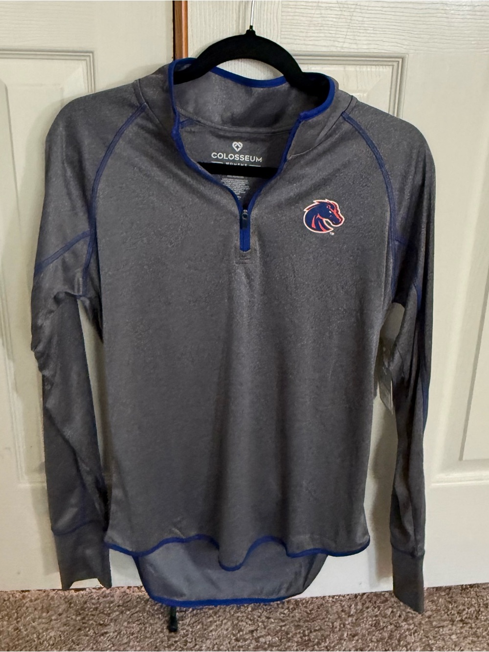 Colosseum Women's Black and Blue Quarter-Zip Pullover